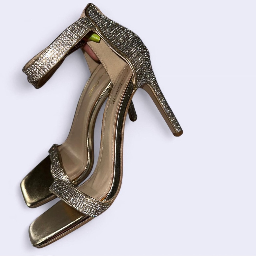 Ann Michell Heels - Picture 3 of 4